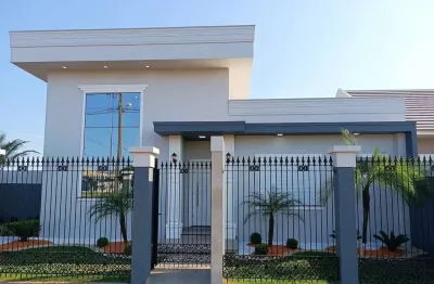 Casa de alto padrão próximo a realize materiais de construção