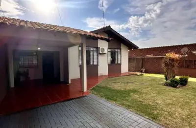 Casa com 3 quartos à venda no Alvorada, Marechal Cândido Rondon 