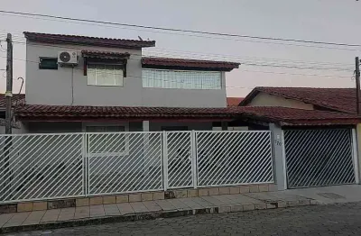 Casa à venda no Cooperi, Guaratinguetá 