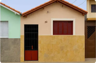 Casa com 2 quartos para alugar no alto das almas, guaratinguetá , 60 m2 por r$ 1.200