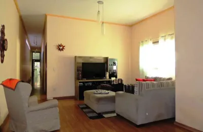 Casa com 2 quartos à venda no pedregulho, guaratinguetá , 270 m2 por r$ 600.000