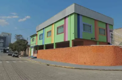 Casa comercial com 8 salas à venda no pedregulho, guaratinguetá , 371 m2 por r$ 800.000