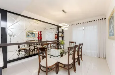 Sobrado para Venda em Curitiba, Tarumã, 4 dormitórios, 1 suíte, 4 banheiros, 3 vagas