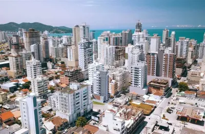 Apartamento com 3 quartos à venda na rua 244, 542, andorinha, itapema, 87 m2 por r$ 1.468.094