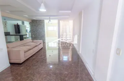 Casa em condomínio fechado com 3 quartos para alugar na rua ângelo breseghello, 422, bairro alto, curitiba, 300 m2 por r$ 6.990