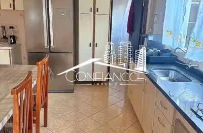 Casa com 3 quartos à venda na rua professor fábio de souza, 010, santa quitéria, curitiba, 230 m2 por r$ 1.350.000
