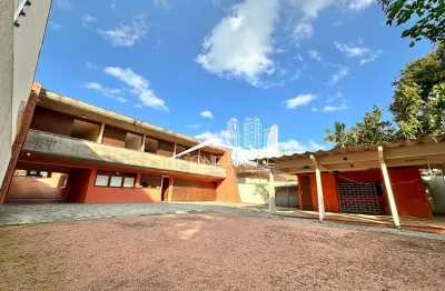 Casa com 5 quartos à venda na rua nilo peçanha, 010, bom retiro, curitiba, 239 m2 por r$ 2.980.000