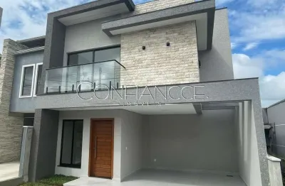 Casa com 3 quartos à venda na rua francisco alves ferreira, 640, vila itaqui, campo largo, 111 m2 por r$ 590.000