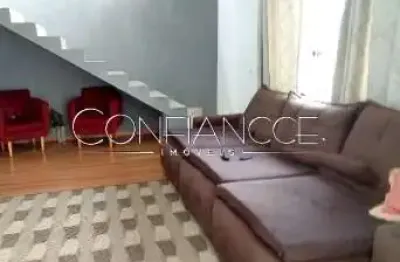 Casa com 3 quartos à venda na rua nigéria, 100, campo pequeno, colombo, 260 m2 por r$ 699.000