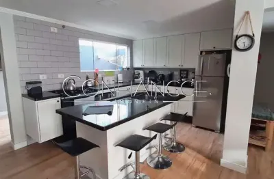 Casa com 3 quartos à venda na rua oliveira viana, boqueirão, curitiba, 170 m2 por r$ 800.000