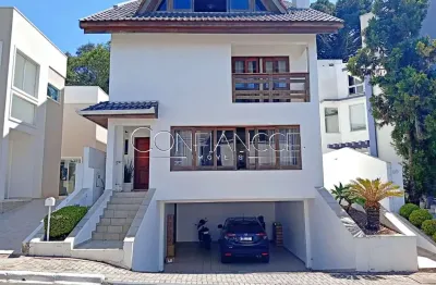 Casa em condomínio fechado com 3 quartos para alugar na rua virgínia dalabona, 1202, orleans, curitiba, 356 m2 por r$ 12.000