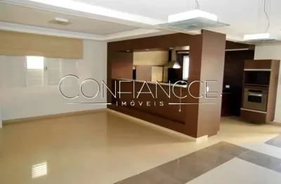 Casa com 3 quartos à venda na rua doutor sátilas do amaral camargo, 100, tingui, curitiba, 272 m2 por r$ 1.500.000