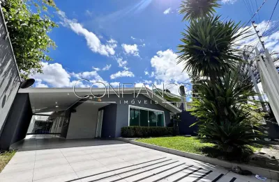 Casa com 3 quartos para alugar na Rua Fredericindo Marés de Souza, Jardim Social, Curitiba, 210 m2 por R$ 5.500