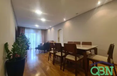!!!oportunidade!!! lindo apto. padrão reformado com 135m² úteis - 03 dorm. sendo 01 suíte - 01 vaga demarcada por r$ 795 mil - ponta da praia/santos