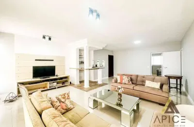 !!!oportunidade!!! ótimo apartamento padrão com 176m² úteis - 03 dormitórios sendo 01 suíte - 04 w.c - espaço gourmet - 01 vaga demarcada - gonzaga