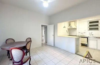 Excelente apto. frente mar com 73m² úteis - 02 dormitórios sendo 01 suíte - varanda - 02 w.c - cozinha americana por r$ 549 mil - boqueirão/canal 3