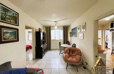 Excelente apto. padrão com 86m² úteis - 02 dormitórios sendo 01 suíte - 03 w.c - suíte de serviço - 01 vaga demarcada por r$ 450 mil - marapé/santos