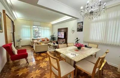 Exclusividade - apto. classico com 183m² úteis - 02 quadras da praia - 03 dormitórios sendo 01 suíte - 04 w.c - 01 vaga - boqueirão santos/sp