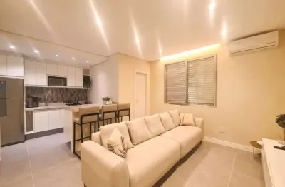 !!!oportunidade única!!! apto. pdrão 100% reformado - porteira fechada e a 30 metros da praia - 56m² úteis - 01 dormitório por r$ 479 mil - boqueirão