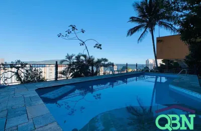 Linda mansão no morro santa terezinha por r$ 4.2m - 600m² úteis - 04 quartos - 05 vagas - piscina - churrasqueira - vista panorâmica