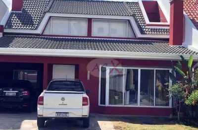 Casa com 3 dormitórios à venda, 240 m² por r$ 1.380.000,00 - guabirotuba - curitiba/pr