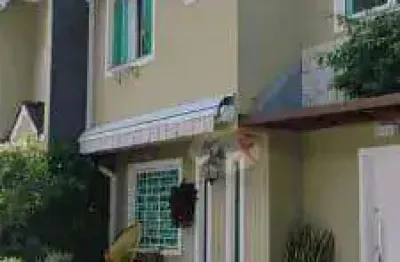 Sobrado com 3 dormitórios à venda, 139 m² por R$ 890.000 - São Lourenço - Curitiba/PR