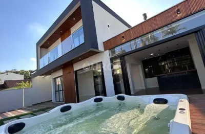 Casa com 3 quartos à venda na Rua Arnaldo Moreira Douat, Floresta, Joinville