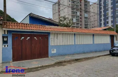 Linda casa 100 metros do mar em uma das melhores praia da cidade