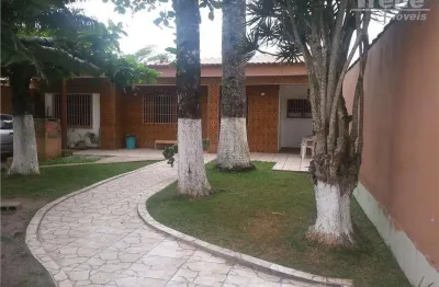 Casa com 3 quartos à venda no Jequitibá, Itanhaém 