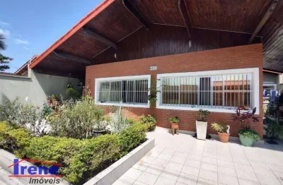Casa a 200 metros da praia com 3 dormitórios à venda, 147 m² por r$ 420.000 - jardim suarão - itanhaém/sp