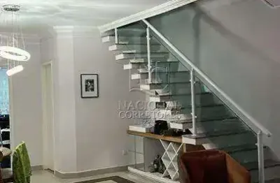 Sobrado a venda no bairro jardim las vegas em santo andré. sendo 157 m² de área construída, no valor de r$ 803.000,00