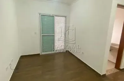 Sobrado para locação ou venda no centro de santo andré, com 220m² de área construída, distribuídos em 3 dormitórios sendo 3 suíte,