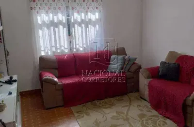 Casa assobradada à venda no parque capuava com 3 dormitórios e 4 vagas