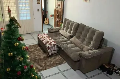 Ampla casa no bairro paraíso com localização privilegiada e 5 vagas de garagem