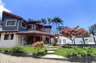 4 casas com 12 dorms, tabatinga, ubatuba - r$ 4.1 mi, cod: 2043