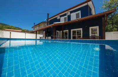 Casa de condomínio com 5 dorms, praia da lagoinha, ubatuba - r$ 1.8 mi, cod: 2367