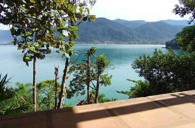 Casa com 3 quartos, praia da lagoinha, ubatuba - r$ 1.4 mi, cod: 2466
