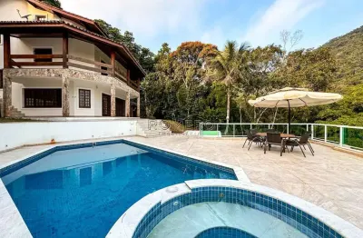 Casa com 5 dorms, recanto lagoinha, ubatuba - r$ 3.8 mi, cod: 2447