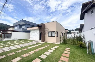 Casa com 3 quartos, praia da lagoinha, ubatuba - r$ 1.1 mi, cod: 2588
