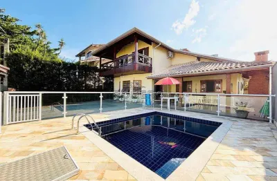 Casa com 5 quartos, praia do sapê, ubatuba - r$ 3.5 mi, cod: 2603