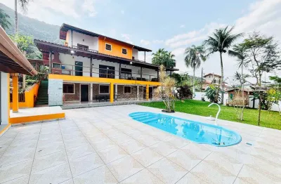 Casa com 5 quartos, praia da lagoinha, ubatuba - r$ 2.2 mi, cod: 2738