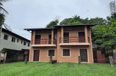 Casa com 4 quartos, praia da lagoinha, ubatuba - r$ 900 mil, cod: 1698