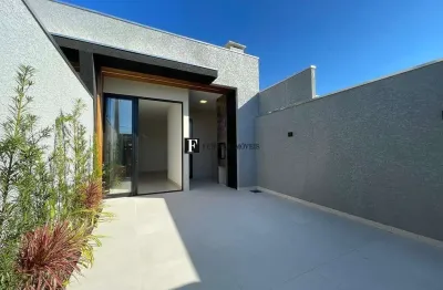 Casa com 3 quartos à venda na Avenida Praia Grande, 517, Praia Grande, Matinhos