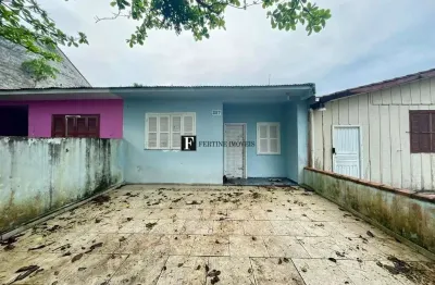 Casa com 2 quartos à venda em Shangri-lá, Pontal do Paraná 