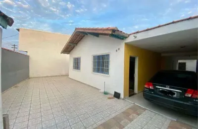 Casa para venda em itanhaém, belas artes, 3 dormitórios, 1 banheiro, 6 vagas