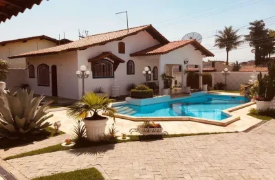 Casa para venda em itanhaém, vila são paulo, 3 dormitórios, 2 suítes, 4 banheiros, 6 vagas