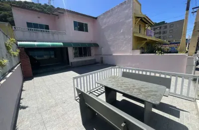 Casa para venda em itanhaém, praia dos sonhos, 5 dormitórios, 1 suíte, 4 banheiros, 6 vagas