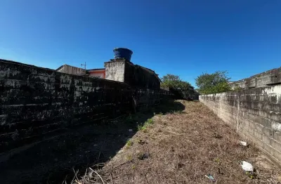 Terreno à venda no Jardim Umuarama, Itanhaém 