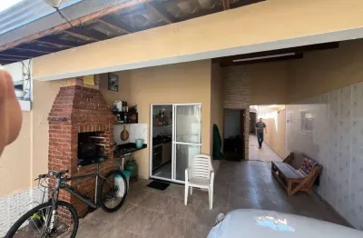 Casa para venda em itanhaém, jardim magalhães, 2 dormitórios, 1 suíte, 1 banheiro, 1 vaga