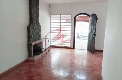 Casa à venda no parque continental com 300m², 5 quartos, 2 suítes, lareira, piscina e 3 vagas de ga